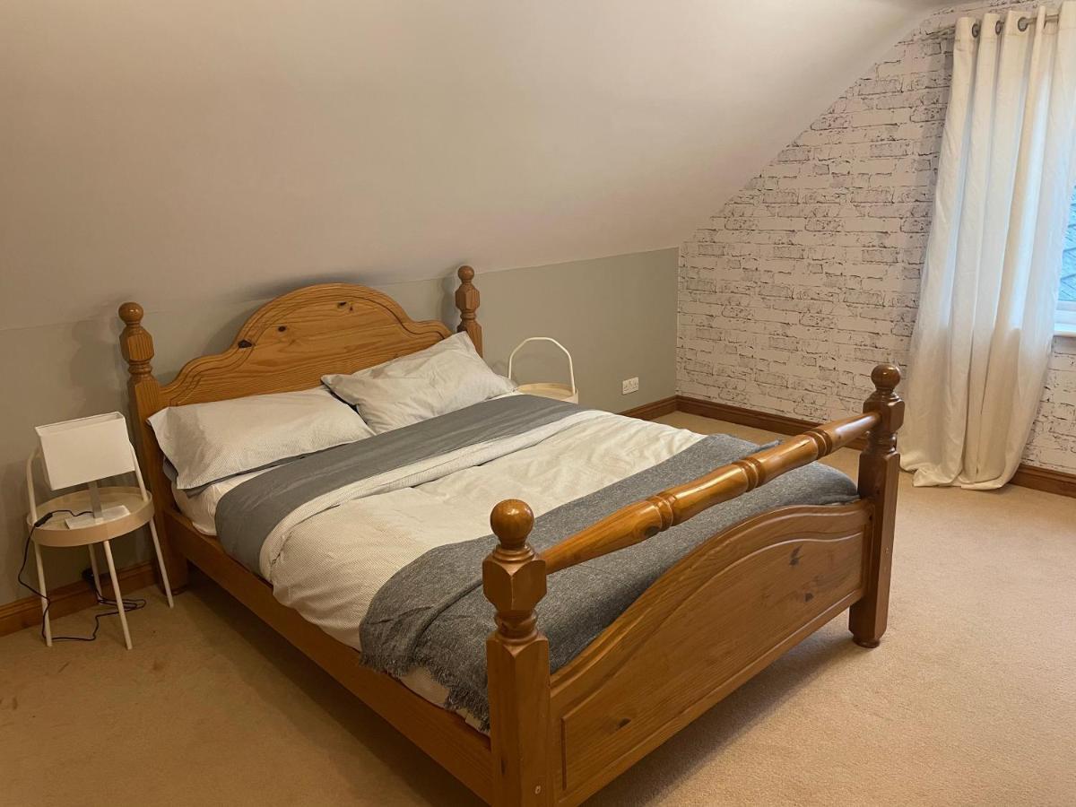 Fabulous 2 Bed Apartment Пенрит Екстериор снимка